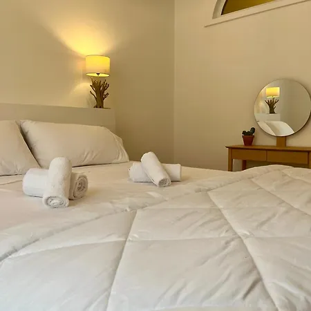 Raffinato Vicino * Σαβόνα